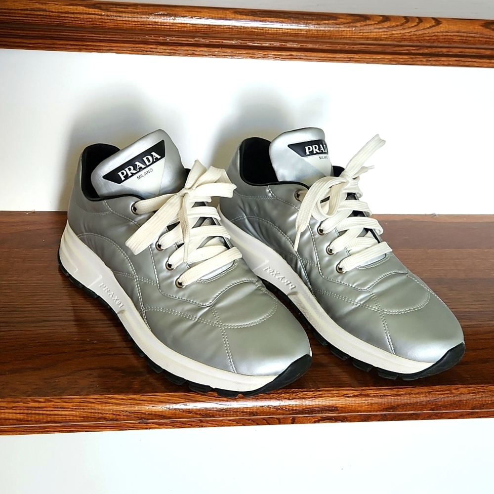 Prada Metallic Silver Quilted Nylon sneakers womens size 38.5 ( USA size 8.5) - Picture 4 of 14